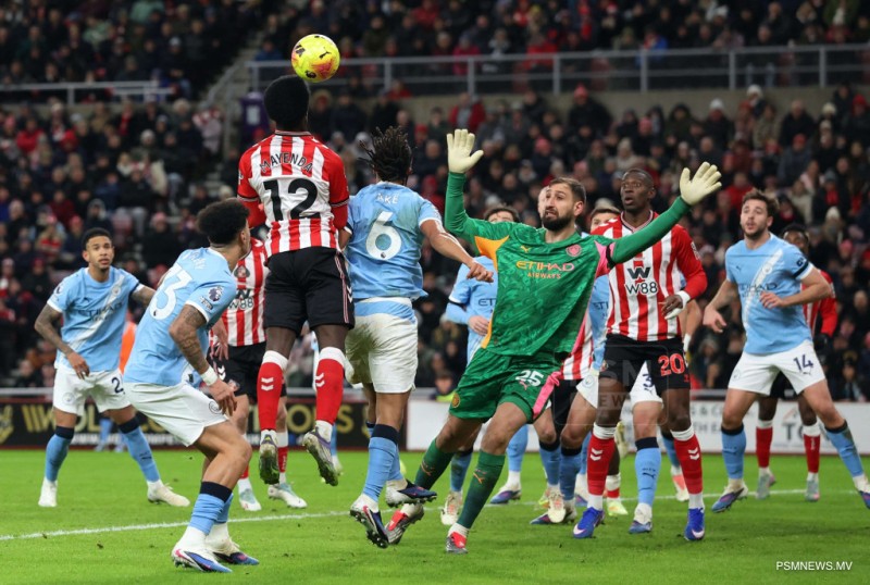 ސަންޑަލޭންޑް އިން ސިޓީ ހިފަހައްޓައިފި