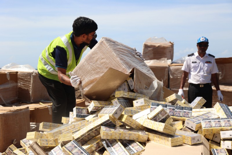 ދުނިޔޭގެ ދުންފަތުގެ އިސްތިއުމާލު ނުކުރާ ދުވަހާ ގުޅޭ އެވޯޑަށް ކުރިމަތިލާން ހުޅުވާލައިފި