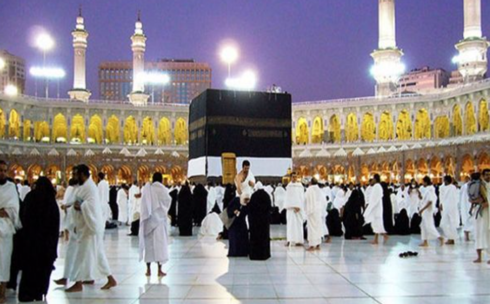 އުމްރާއަށްދިޔަ 2 ދިވެއްސަކު ނިޔާވެއްޖެ