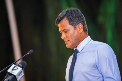 އުމަރުގެ ތުހުމަތެއް: ރައީސްގެ އިރުޝާދުގެ ދަށުން ކުންފުނިތައް ހިންގަން ލަނީ 'ބައި އަޅާނެ' މީހުން