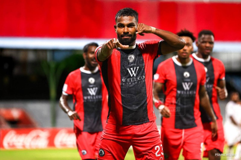 ގްރީން އަތުން އޮޑިއަށް މޮޅެއް