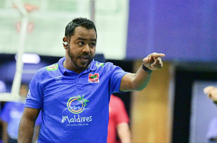 އަންހެން ވޮލީ ޓީމުގެ ކޯޗު ސޮފްވާން، ކުޅުންތެރިއަކަށް ޖިންސީ ގޯނާކުރި ކަމަށް ތުހުމަތުކުރާ މައްސަލަ ބަލަނީ