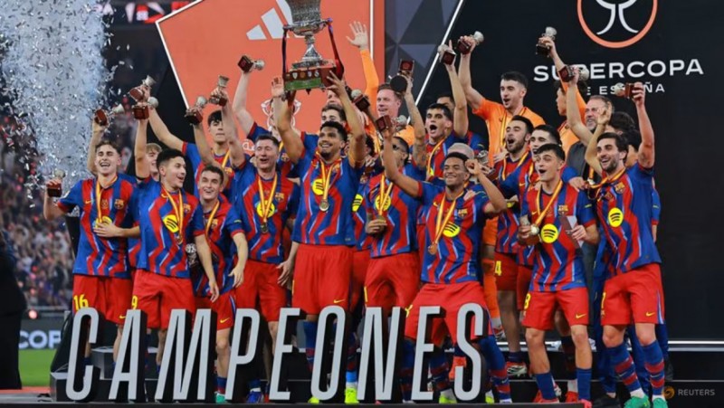 ސުޕަ ކަޕް ބާސެލޯނާއަށް، ރެއާލަށް ބޮޑު ދެރައެއް