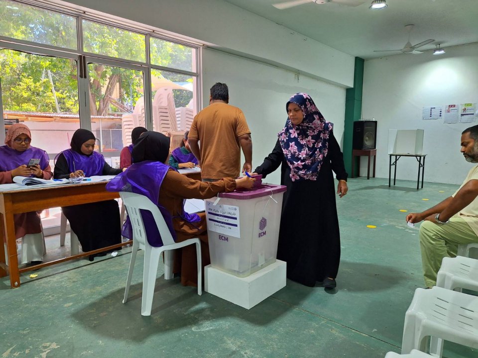 އިންތިޚާބުގައި ބަހައްޓާ ވޯޓުފޮށިތަކުގެ މައުލޫމާތު އާންމުކޮށްފި