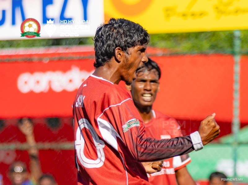 މަތިވެރިން މަގާމު ދެމެހެއްޓިއިރު ބޮޑުފޮޅުދޫއިން ލަނޑު ގޯންޏަކާއެކު ކުރިއަށް