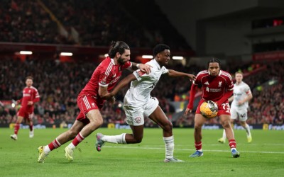 ބާންސްލީ ބަލިކޮށް ލިވަޕޫލް ހަތަރުވަނަ ބުރަށް