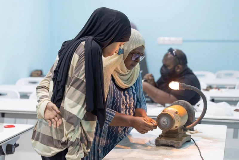 ނާށި ބޭނުންކޮށްގެން އަތްތެރި މަސައްކަތް ދަސްކޮށްދޭ ވޯކްޝޮޕެއް ޔޫތު މިނިސްޓްރީން ފަށައިފި