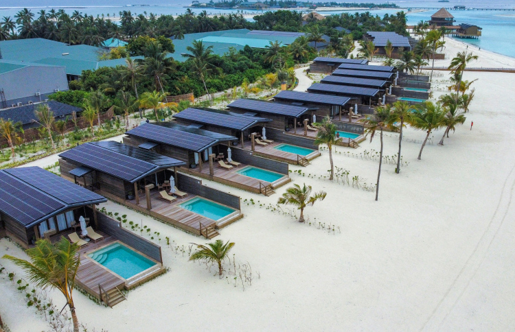 ކްރައުން އެންޑް ޗަމްޕާގެ ހުރިހާ ރިސޯޓެއްގެ މުވައްޒަފުންގެ މުސާރަ ޑޮލަރުން ދެނީ