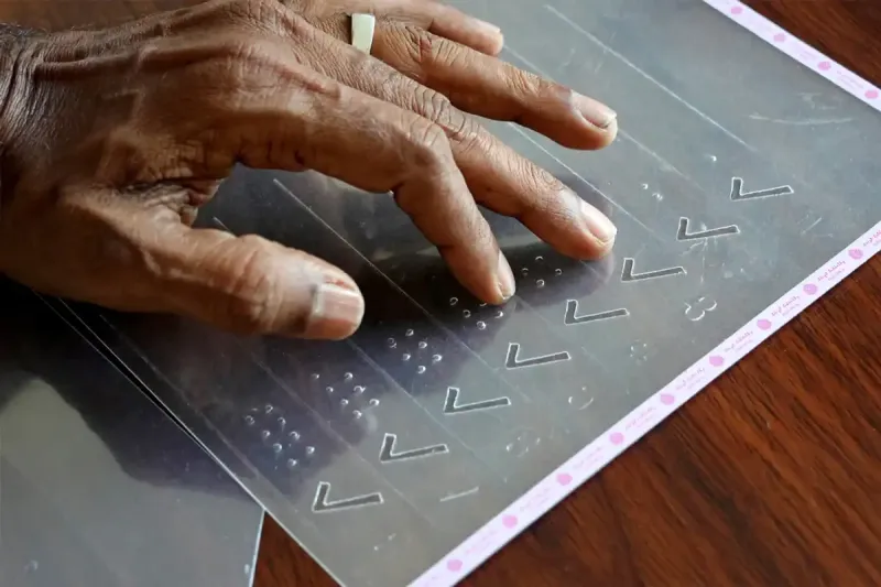 ފެނުމުގެ ނުކުޅެދުންތެރިކަން ހުންނަ ފަރާތްތައް ޓެމްޕްލޭޓް ބޭނުންކޮށްގެން ވޯޓުލުމަށް ރަޖިސްޓަރީވުމުގެ ފުރުޞަތު ހުޅުވާލައިފި