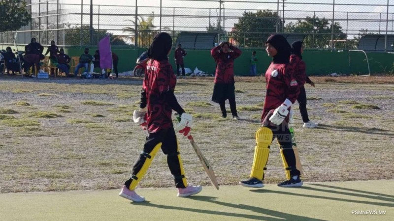 ކުނަހަންދޫ ސީޒަން އޯޕަން ކުރިކެޓު މުބާރާތުގެ ފައިނަލަށް ގޮމައާއި ރެހެންދި