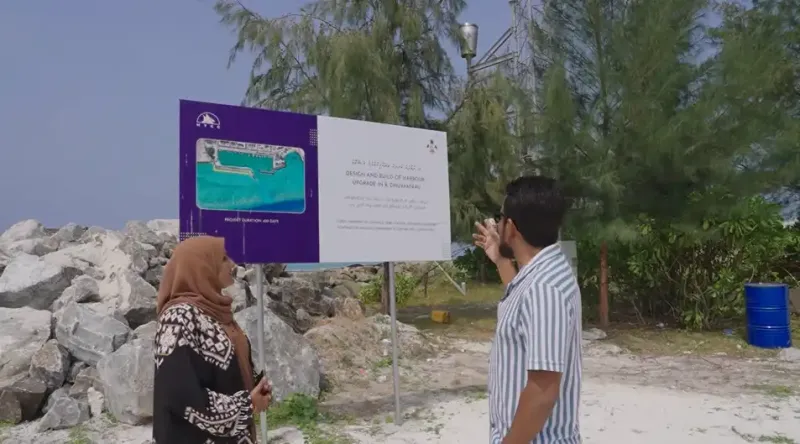 ކުރީ ސަރުކާރުން އެމްޓީސީސީ އާއި ހަވާލުކުރި ދުވާފަރު ބަނދަރު ތަރައްގީ ކުރުމުގެ މަޝްރޫއު މިސަރުކާރުން އުވާލުމަށް ފަހު އަލުން ފެށި ނަމަވެސް މަޝްރޫއު ކުރިއަކަށް ނުދޭ: ކައުންސިލް މެންބަރު ޔަޝްފާ