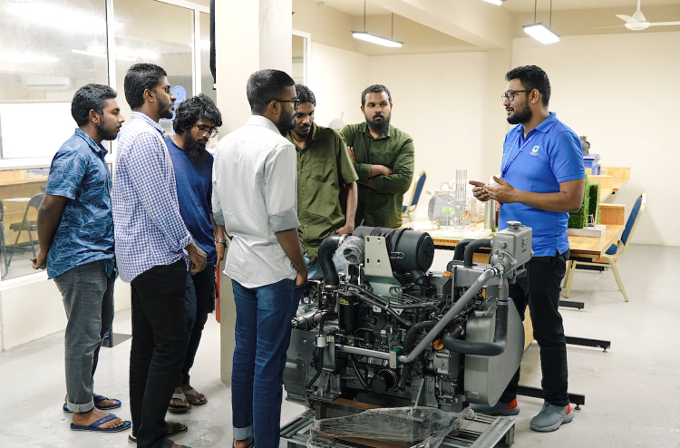 ވިލާ ކޮލެޖާއި އެޓްމޮސްފިއާ ފައުންޑޭޝަން ގުޅިގެން ދޭ އިންޖިނިއަރިން ސްކޮލަޝިޕަށް ހުޅުވާލައިފި