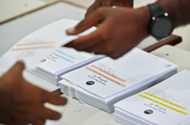 އެމްޑީޕީގެ ބައިބައިވުމުގެ ތެރެއިން މި ހޮވީ ވަފާތެރިން؟