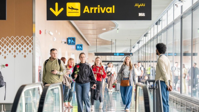 މިހާތަނަށް 120،000އަށްވުރެ ގިނަ ފަތުރުވެރިން، މިއީ %10 ކުރިއެރުމެއް