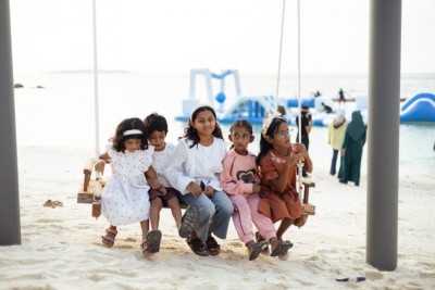 ވޯޓާޕާކު ހިމެނޭހެން އެތައް ޚިދުމަތަކާއެކު، ކަމަދޫގެ "ކާނި ބީޗު" ހުޅުވައިފި