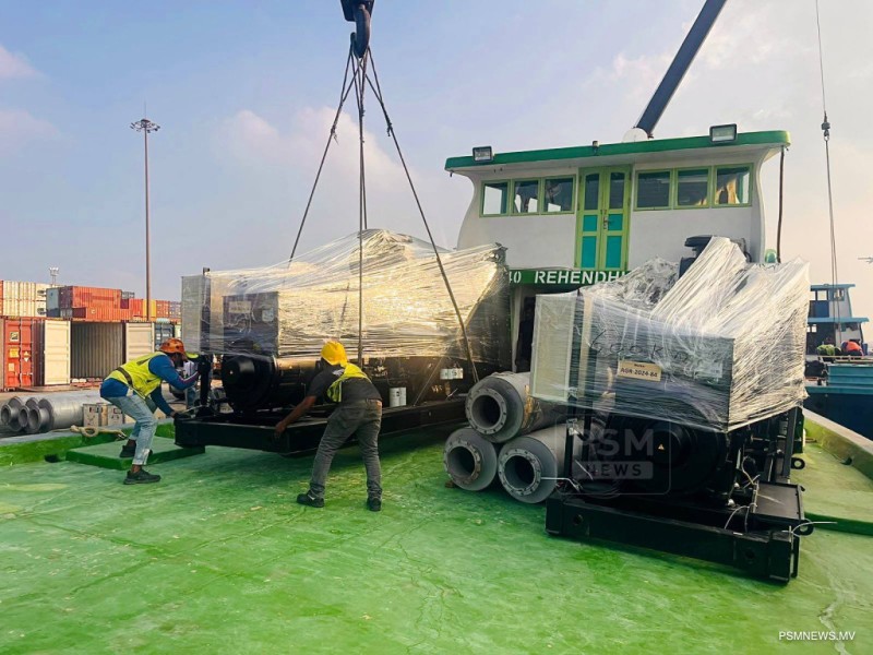 ޕީކް ސީޒަނަށް، 12 ރަށަކަށް ޖެންސެޓް ފޮނުވަނީ