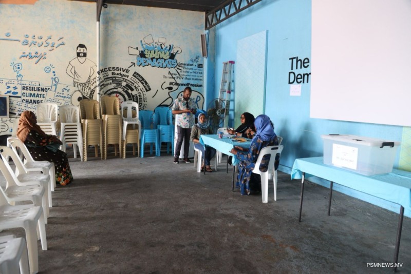 ޑިމޮކްރެޓްސްގެ ޓިކެޓުގައި ކައުންސިލް އިންތިޚާބަށް ވާދަކުރަން ހުޅުވާލައިފި