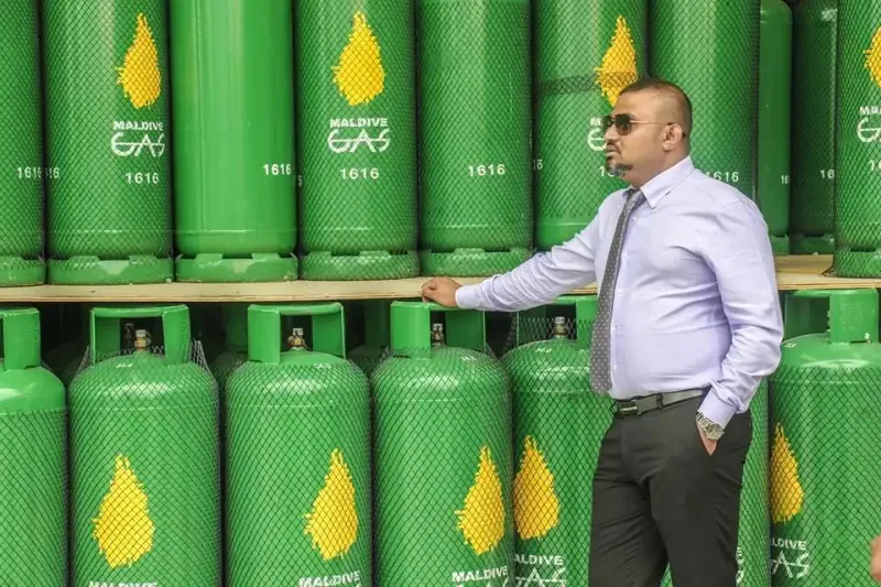 މޯލްޑިވްސް ގޭސް ގެ ކުރީގެ އެމްޑީ އަށް ކޮށްފައިވާ ރިޝްވަތު ހިފުމުގެ 5 ދަޢުވާ ސާބިތު ނުވުން: ޕީޖީ އިން ގަސްތުކުރަނީ މައްސަލަ އިސްތިއުނާފް ކުރަން