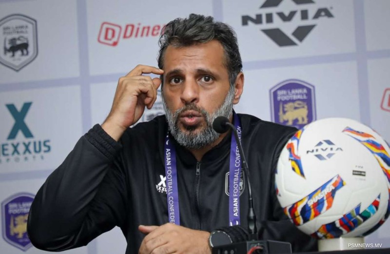 މުތައިރީ ފޮނުވާލައި ސްރީލަންކާއިން އައު ކޯޗަކު ހޯދަނީ