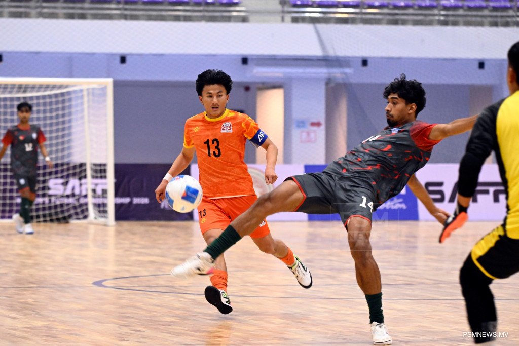 ބޫޓާން ބަލިކޮށް ބަންގްލަދޭޝް ހަަތަރުވަނައަށް