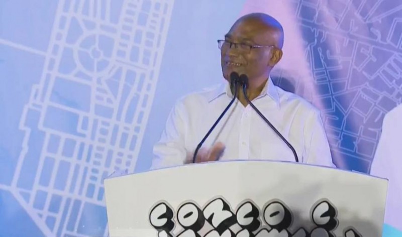 ކަންބޮޑުވުންތައް އެނގޭ، ޚިދުމަތުން ނުފިލައި، މާލޭ ރައްޔިތުންގެ ހިތްތައް ފަތަހަކުރާނީ ލޯތްބާއެކު: ޖަލީލު