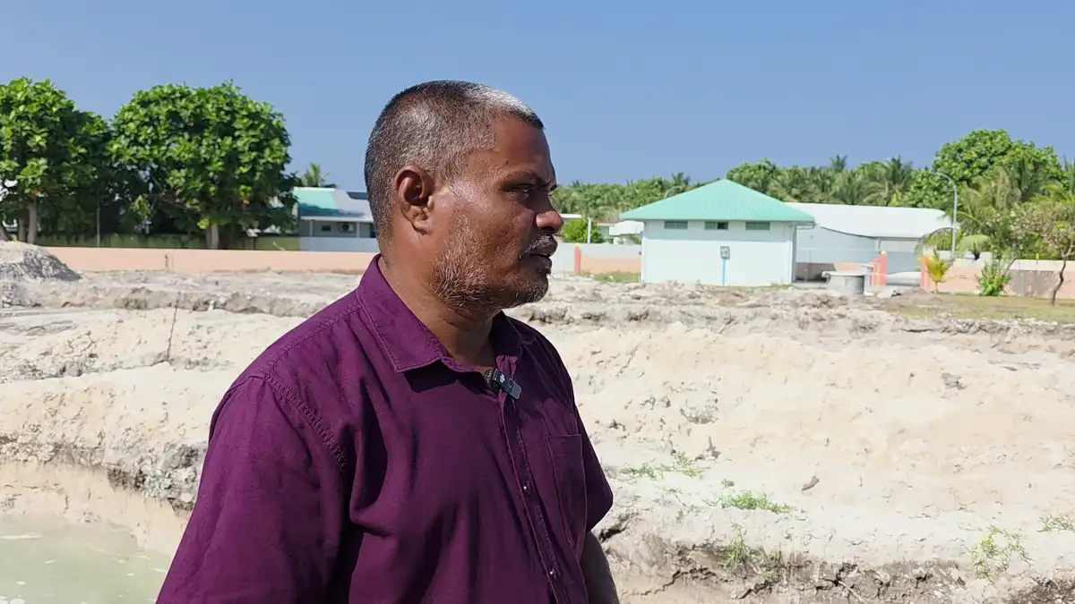 މިލަންދޫ ކައުންސިލް މެމްބަރ އަހްމަދު ޝިޔާމް ރާއްޖެ އެމްވީ އަށް މައުލޫމާތު ދެއްވަނީ