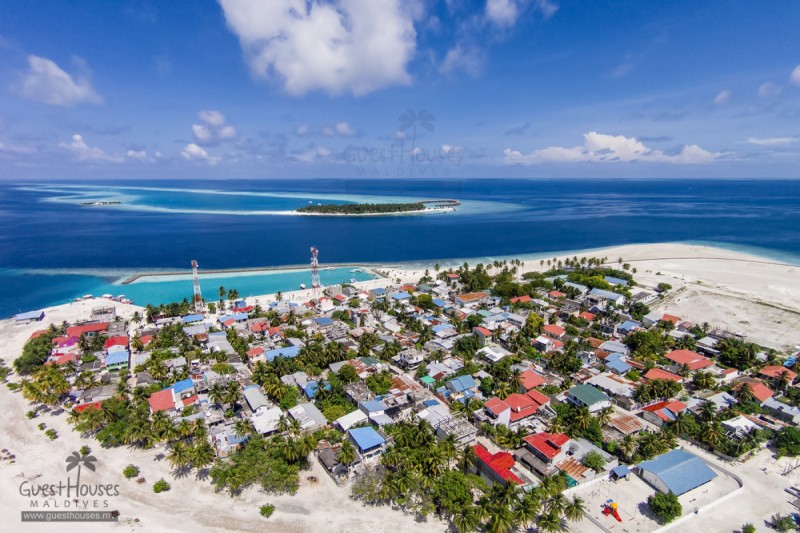 ދ. މީދޫގައި ހިނގި ގެވެށި އަނިޔާގެ މައްސަލަ އެއްގައި ފޯނު ފުލުހުންގެ ބެލުމުގެ ދަށަސް ގެންދަން އުޅުމުން، ފުލުހުންގެ ވާޖިބަށް ހުރަސް އެޅި މީހަކު ހައްޔަރުކޮށްފި