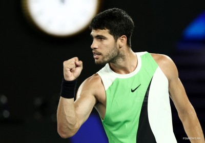 ސަބަލެންކާ އާއި އަލްކަރާޒް ސެމީ ފައިނަލަށް