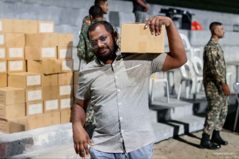 ރޯދަ ހަދިޔާ: ރޭ އެކަނިވެސް 4،196 މަސްދަޅު ކޭސް ދޫކޮށްފި