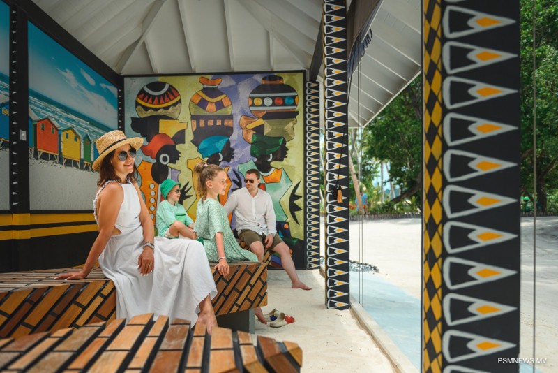 އިޓަލީވިލާތުން 18،000އަށްވުރެ ގިނަ ފަތުރުވެރިން