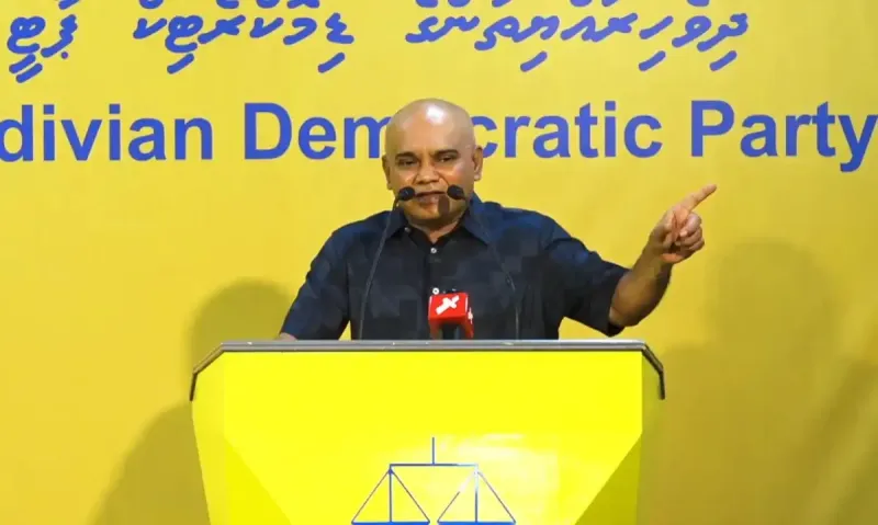 މާލޭ ސިޓީ ކައުންސިލް ގެ ޖަލްސާތަކުގެ ކޯރަމް ގެއްލުވާލަނީ މުއިއްޒު ގެ މޭޔަރކަމުގައި ހިންގާފައިވާ ވައްކަމުގެ މައްސަލަތައް ބަލާތީ ގަސްތުގައި: ބިގޭ