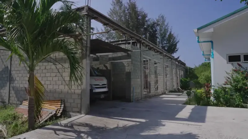 އެމްޑީޕީ ސަރުކާރުން ފެށި ހެނބަދޫ ސިއްހީ މަރުކަޒު ތަރައްގީ ކުރުމުގެ މަސައްކަތް، ރައީސް މުއިއްޒު ވެރިކަމާ ހަވާލުވި ފަހުން ވަނީ ހުއްޓާލާފަ: ކައުންސިލް ރައީސް އަބޫބަކުރު