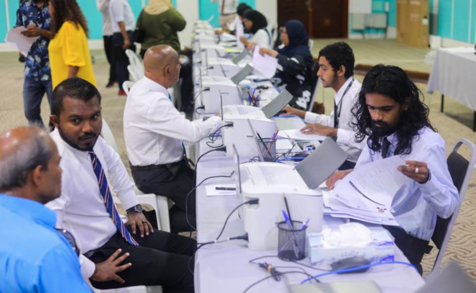 މެނުއަލްކޮށް ފޯމު ބަލައިގަތުމުގެ ވިސްނުމެއް ނެތް: އީސީ