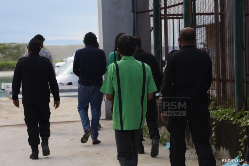 ނިއުމޯނިއާ ޖެހިގެން ފަރުވާ ދެމުން ދިޔަ ޤައިދީއަކު މަރުވެއްޖެ