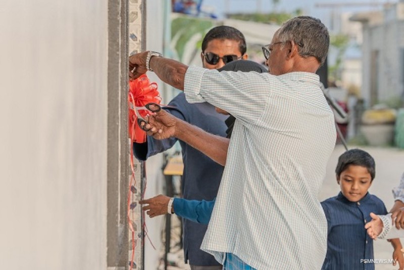 ނައިފަރުގައި ބިނާކުރި ޤުރުއާން ހިތުދަސްކުރާ މަރުކަޒު ހުޅުވައިފި