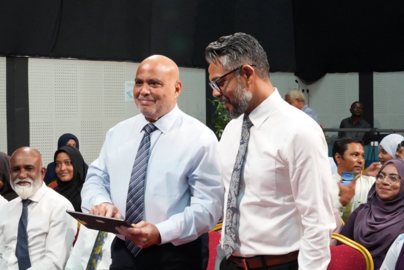 ދަރިވަރުންނަށް ފައިސާ ފޮނުވުމުގައި ހުރި ދަތިތައް ހައްލުކުރުމަށާއި ޚިދުމަތްތައް ޑިޖިޓަލްކުރަން، 'ކުރި' ނަމުގައި ޕޯޓަލެއް