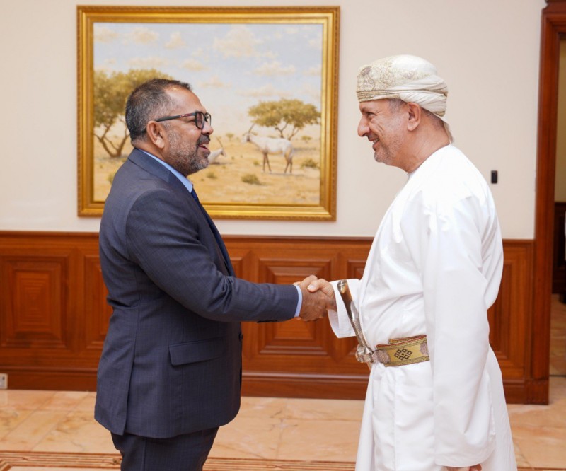 ތެލުގެ ވިޔަފާރީގެ ގުޅުން ދެމެހެއްޓުމާ ގުޅޭގޮތުން އޮމާނާއެކު މަޝްވަރާކޮށްފި