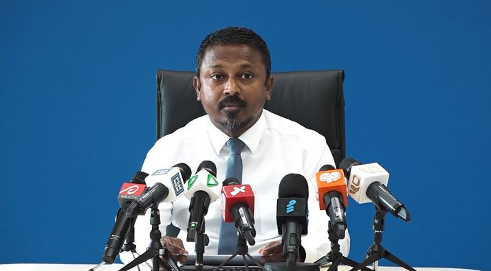 އެންމެ ރަނގަޅު ގޮތަކީ ކައުންސިލް އިންތިޚާބު އޮންނަ ދުވަހު ރިފަރެންޑަމް ވޯޓު ވެސް ނެގުން: އޭޖީ އުޝާމް