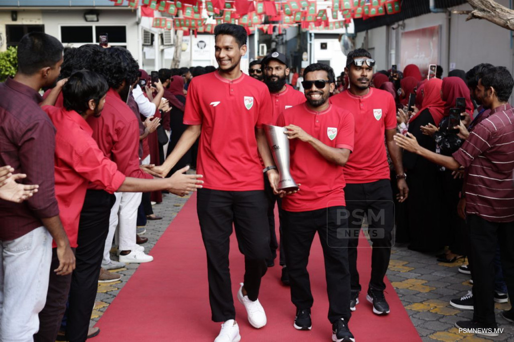 ފުޓްސަލް ޓީމަށް އެސްޓީއޯއިން 1 ލައްކަ