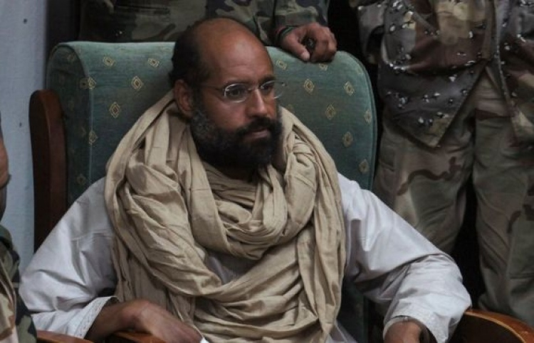 ގައްޒާފީގެ ދަރިކަލުން އަވަހާރަކޮށްލައިފި