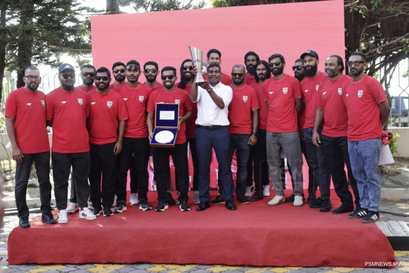 ފުޓްސަލް ޓީމަށް އެސްޓީއޯއިން 1 ލައްކަ