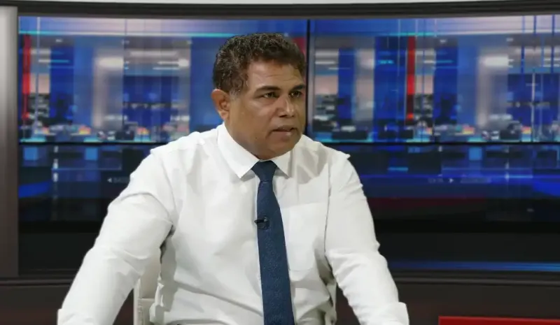 ގެދޮރުވެރިޔާ ފްލެޓުތަކުން ކުނި ނަގައި ސާފު ކޮށްދޭން ޖެހޭ، އެއީ ސަރުކާރުގެ ޒިންމާ އެއް: ކުރީގެ މެންބަރު އިބްރާހިމް ރަޝީދު