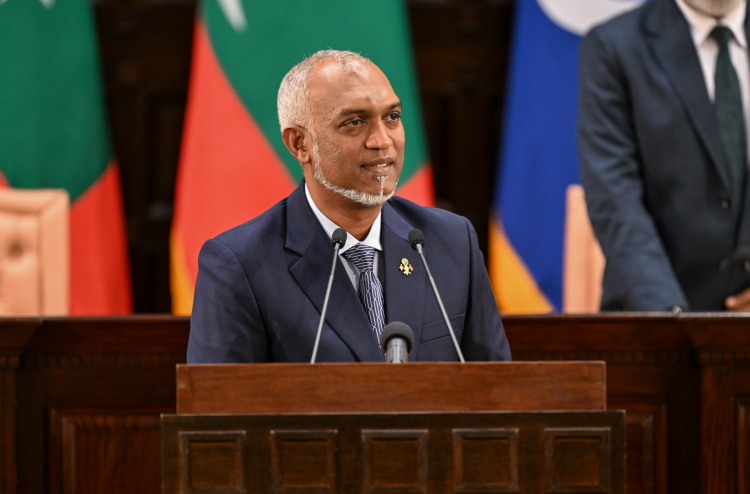 ސަރުކާރުން ރިސޯޓުތަކެއް ތަރައްގީކޮށް، ކޮންމެ ދިވެއްސަކަށް އަހަރަކު އެއްފަހަރު ޑޮލަރު ދެނީ