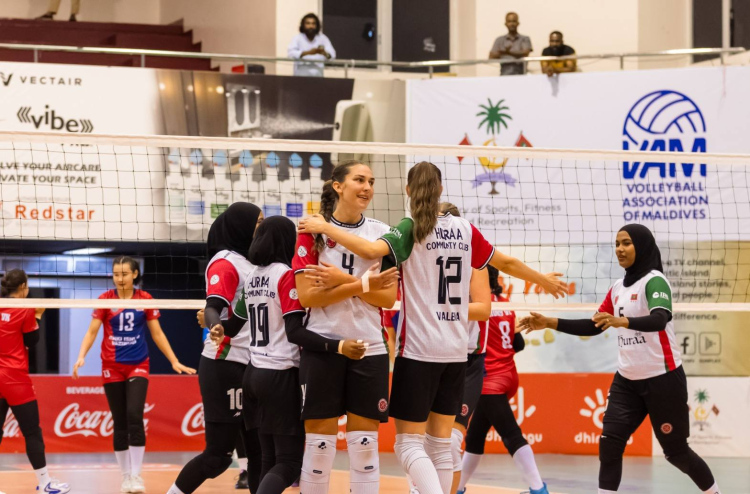 ކާވާ ވިމެންސް ލީގުގެ ފެށުން، ހުރާގެ ފުރިހަމަ މޮޅެއް