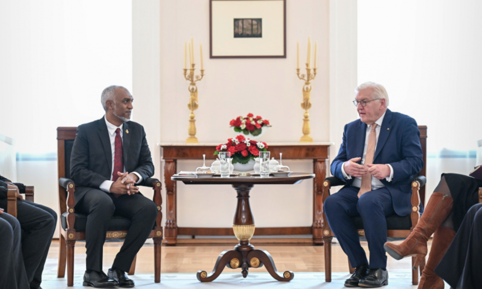 ރާއްޖެއާއި ޖަރުމަނާ ދެމެދު އޮތް ގުޅުން ބަދަހިކުރުމަށް މަޝްވަރާކޮށްފި