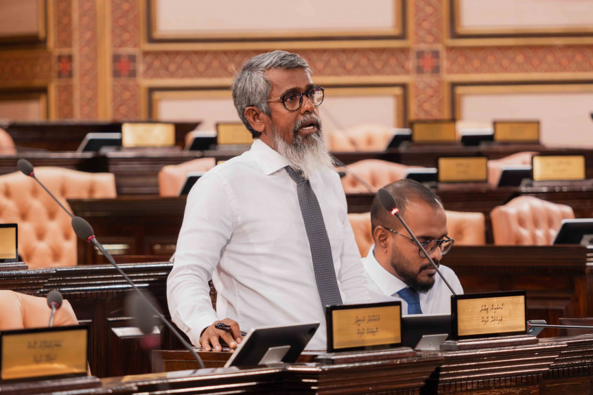 ފަލާހް ލާދީނީއަށް ގޮވުމުން އެމްޑީޕީން ކަންބޮޑުވެއްޖެ، އަބްދުއްރަހީމް ވިދާޅުވީ ހުއްޓުވެން ނެތް ކަމަށް