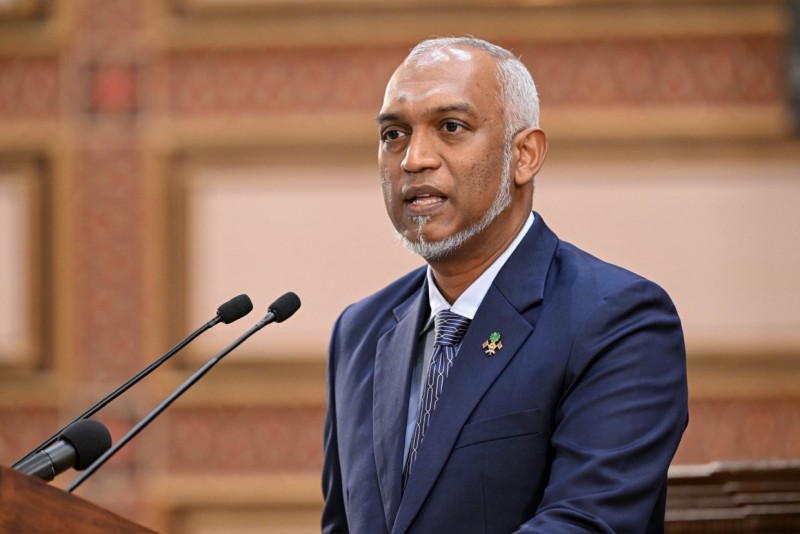 މަދު ގައުމަކަށް ބަރޯސާވެފައި އޮތް އޮތުން ކުޑަކޮށް، ރާއްޖެއަކީ ދުނިޔޭގައި ބަސް ކިޔާ ގައުމަކަށް ހަދައިފިން: ރައީސް