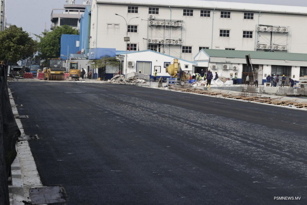 ބާޒާރުމަތީ ސަރަޙައްދުގައި ތާރު އެޅުމުގެ މަސައްކަތް ނިންމާލައިފި