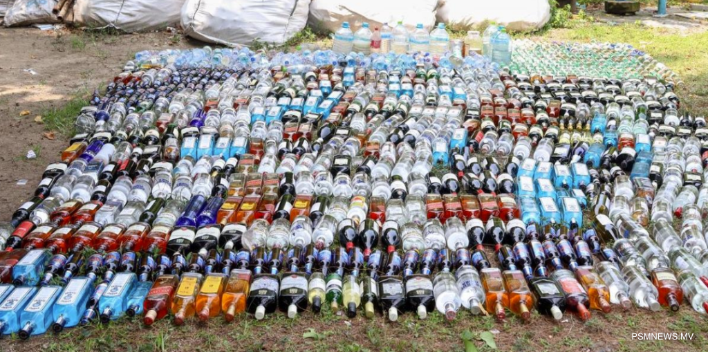 ފުލުހުންގެ ބެލުމުގެ ދަށުގައި ހުރި ގިނަ އަދަދެއްގެ ބަނގުރާ ނައްތާލައިފި