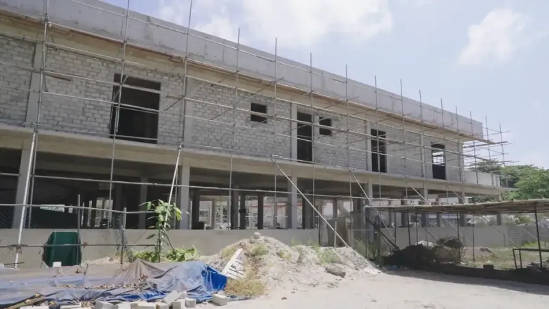 ކެނދިކުޅުދޫ 30 އެނދުގެ ޓާޝަރީ ހޮސްޕިޓަލްގެ މަސައްކަތް ފައިސާ ހަމަނުޖެހޭތީ މަޑުޖެހިއްޖެ: ކައުންސިލްގެ ރައީސް ރައޫފް